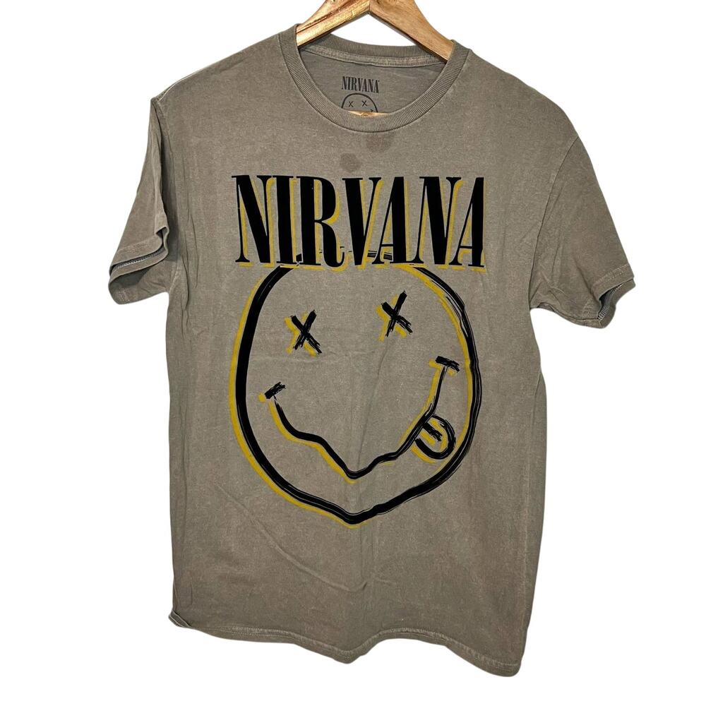Nirvana Tan Graphic Tee M Unisex Licensed Short Sleeve Cotton Casual Logo